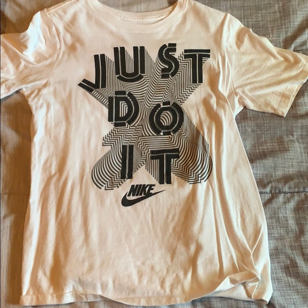 Boys Nike shirt